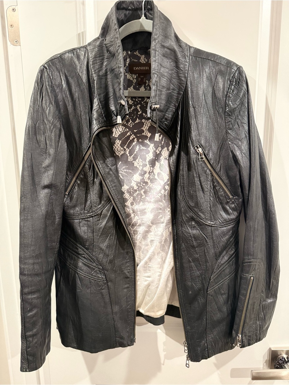 Danier Black Leather Women's Jacket